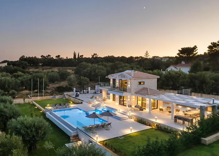 Villa Brand New Luxury - Marie's Happy Place Pesádha