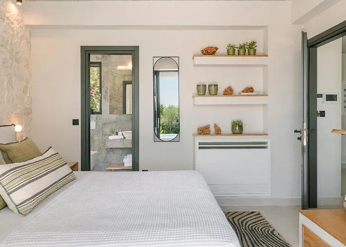 Brand New Luxury - Marie's Happy Place Villa *