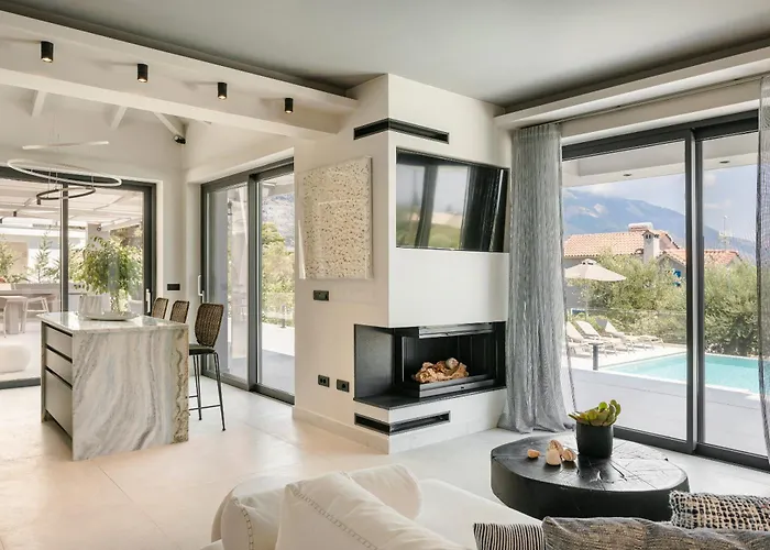 Brand New Luxury - Marie's Happy Place Villa