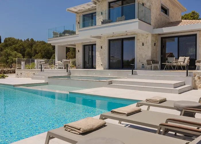 Villa Brand New Luxury - Marie's Happy Place