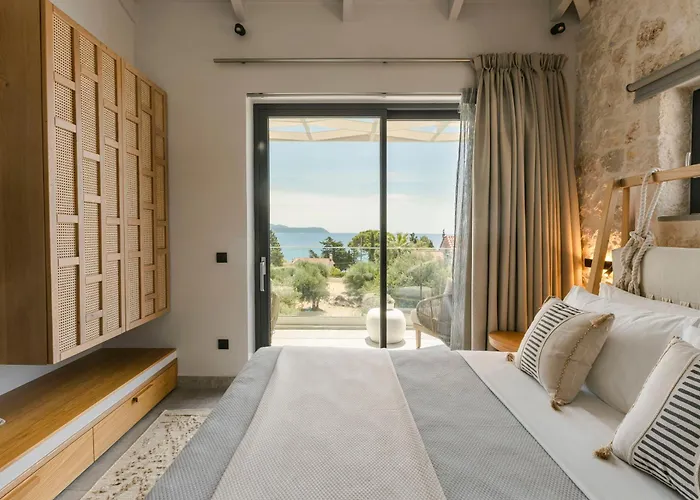 Brand New Luxury - Marie's Happy Place Pesádha