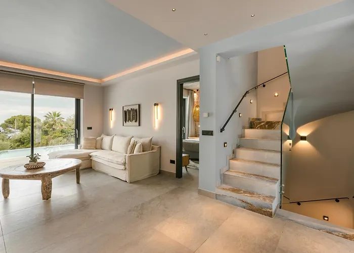 Villa Brand New Luxury - Marie's Happy Place Pesádha
