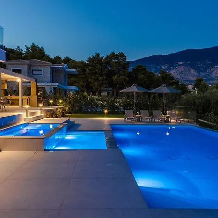 فيلة Brand New Luxury - Marie's Happy Place