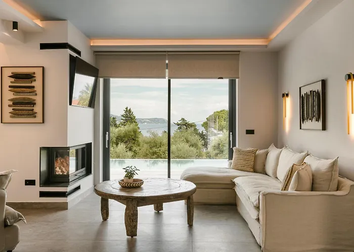 Brand New Luxury - Marie's Happy Place Pesádha